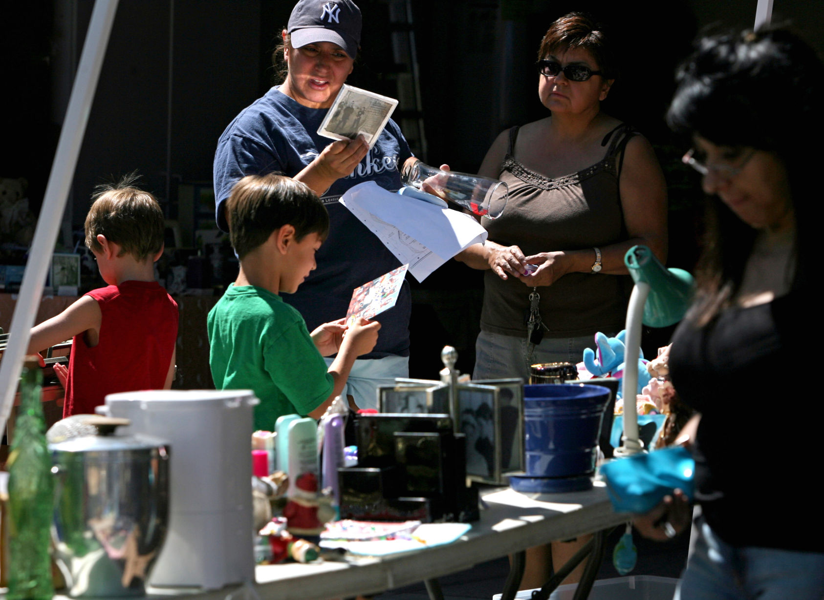 Yard, carport and garage sales